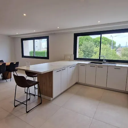 Le Loft Du Jardin Монтелимар
